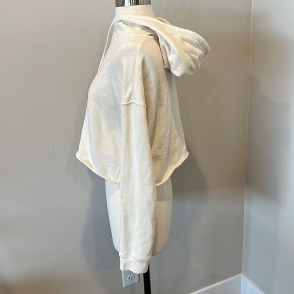 Married To The Mob Cropped Hoodie - Picture 4 of 5